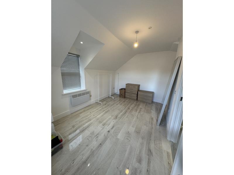 2 bed property in Charles Street, Newport